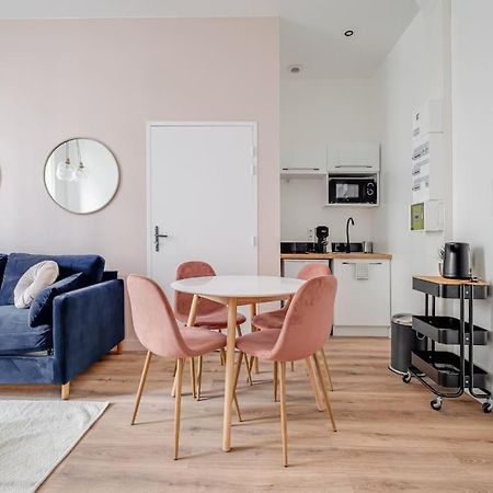 Magnifique Appartement Blush Refait A Neuf Saint-Etienne  Esterno foto