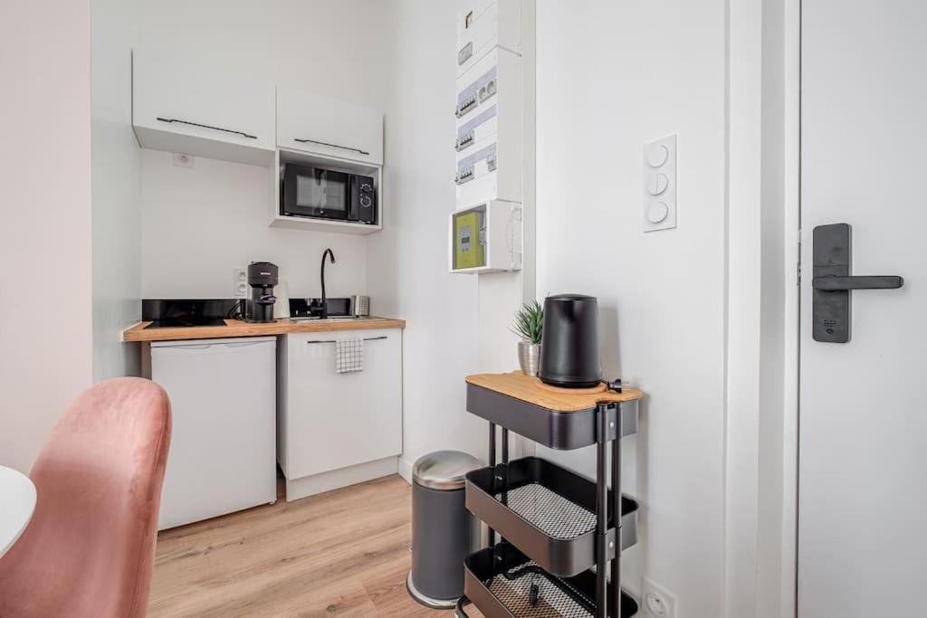 Magnifique Appartement Blush Refait A Neuf Saint-Etienne  Esterno foto
